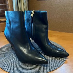 Sam Edelman black leather Karen heeled booties size 8 1/2